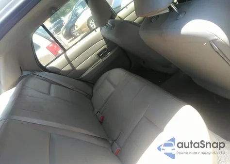 2007 Ford Crown Victoria Police/Police Interceptor from USA, damaged, VIN 2FAFP71W77X142610